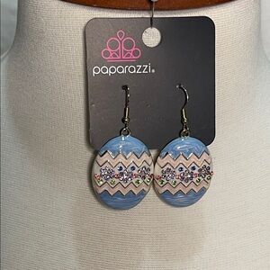 Paparazzi Blue and Cream Chevron Egg Earrings BNWT